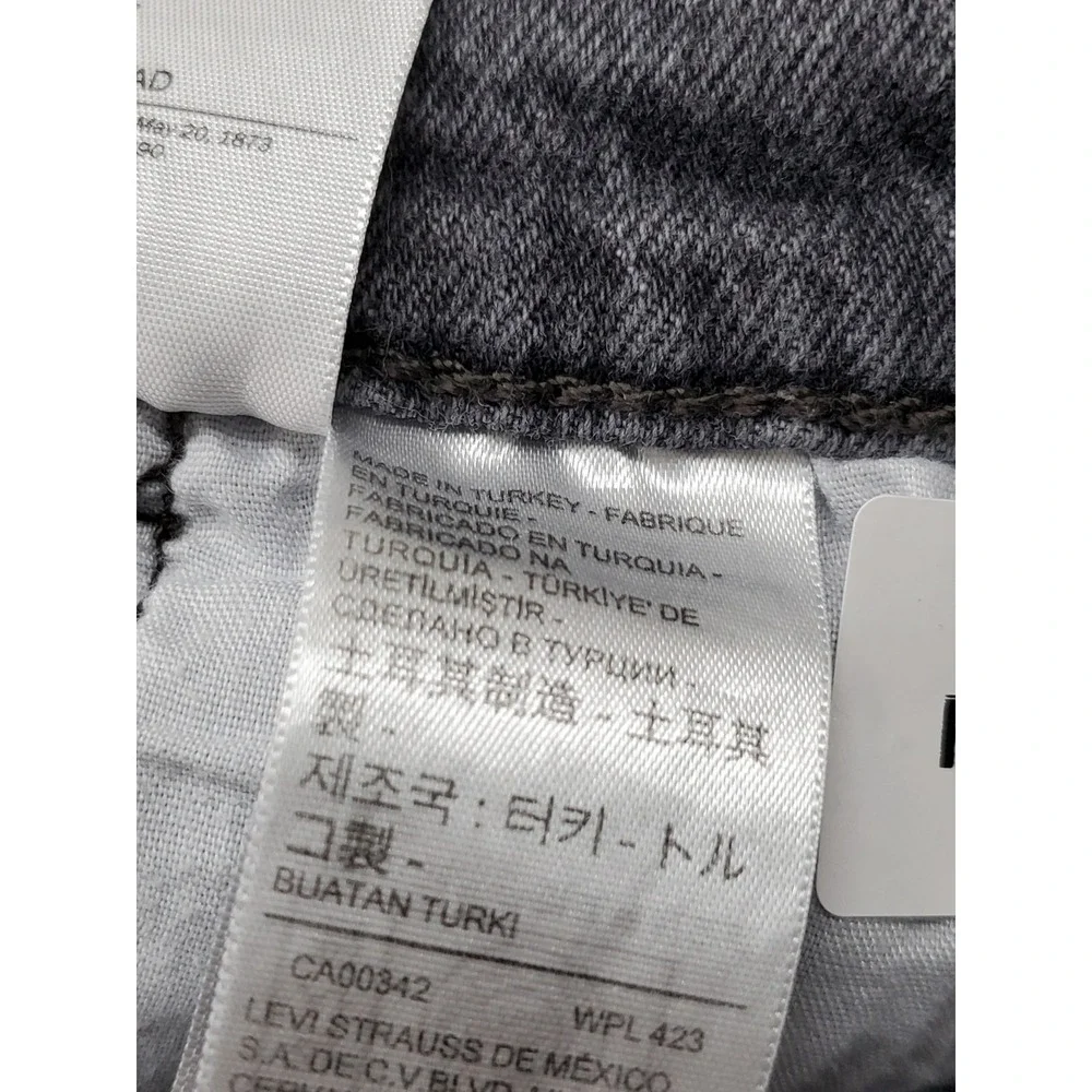 Levi's 501 Women Shorts W28 Gray Denim Jeans Grunge Button Logo